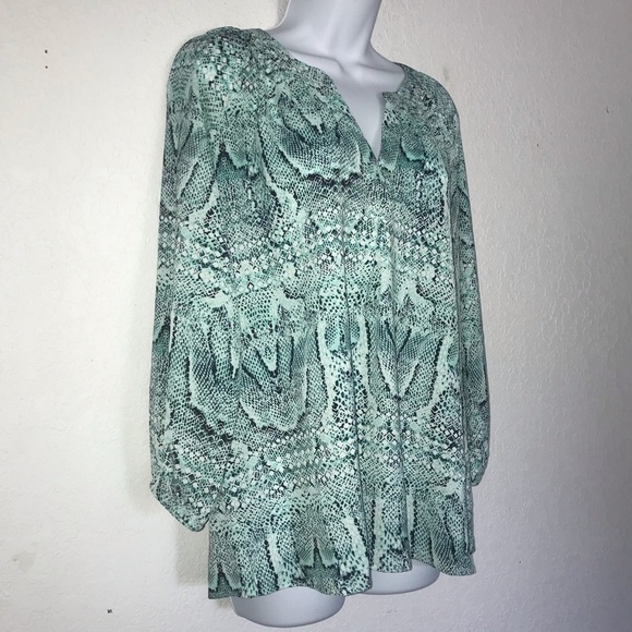 Sioni Phyton Snakeskin Print Poly Top L - Picture 3 of 5